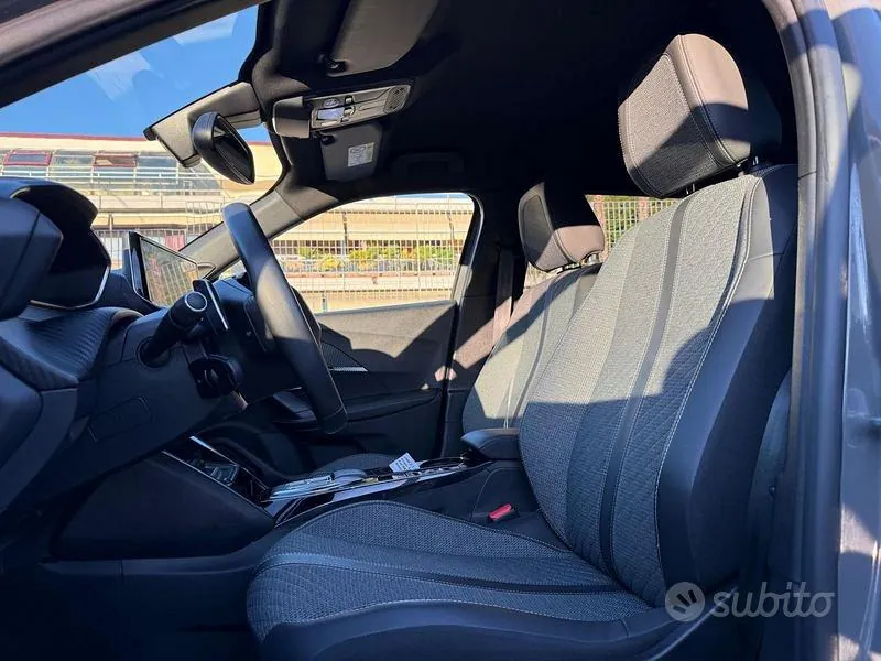 Peugeot 2008 2024 photo 5