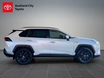 Toyota Rav4 2024 photo 3