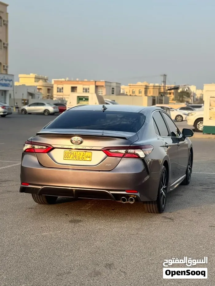 Toyota Camry 2022 photo 3