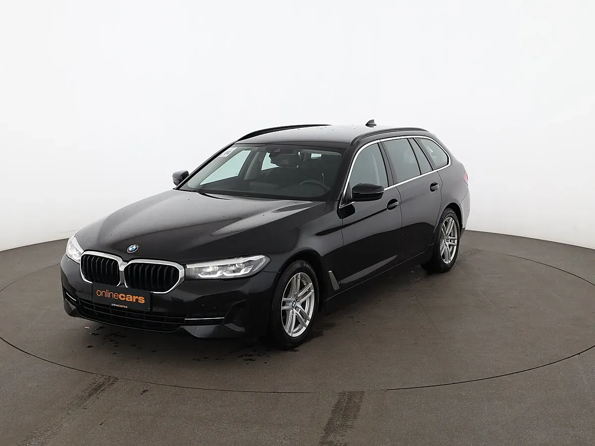 BMW 5 Series 2021 photo 2