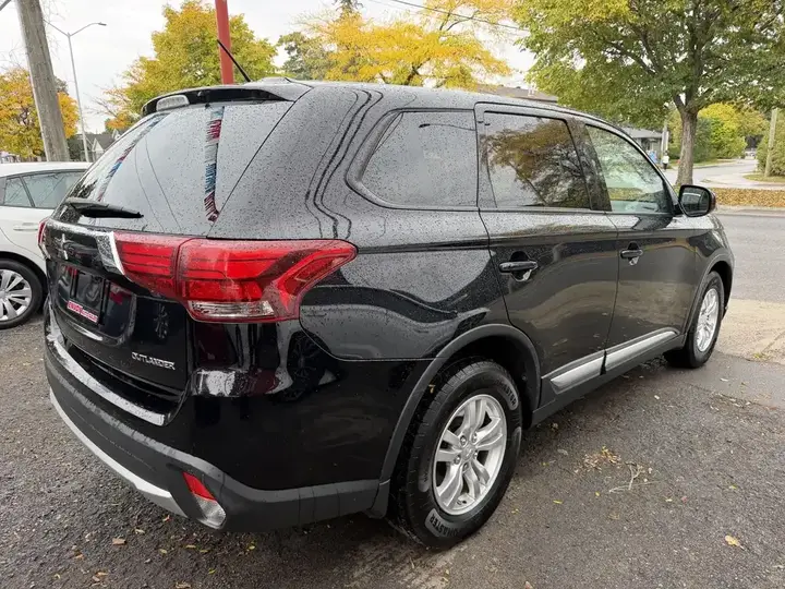 Mitsubishi Outlander 2016 photo 4