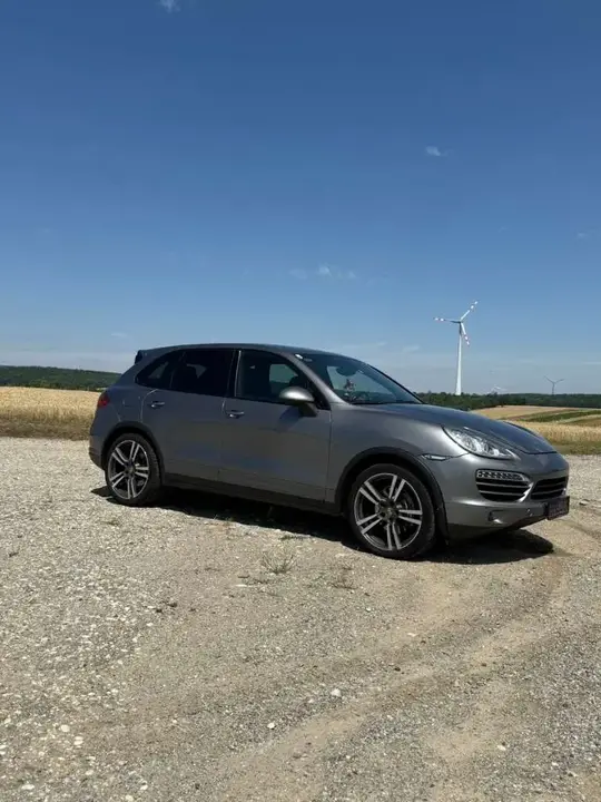 Porsche Cayenne 2013 photo 3