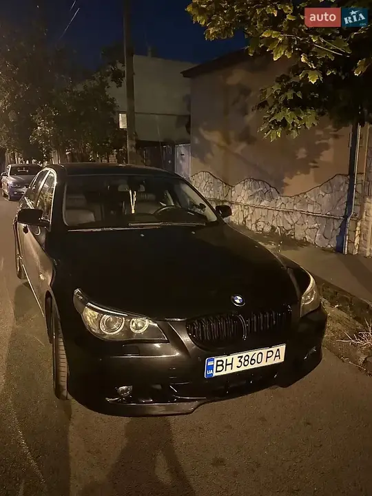 BMW 5 Series 2004 photo 3