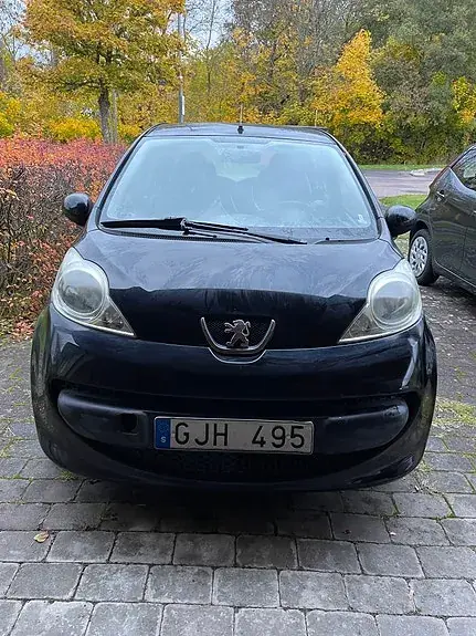 Peugeot 107 2008 photo 2