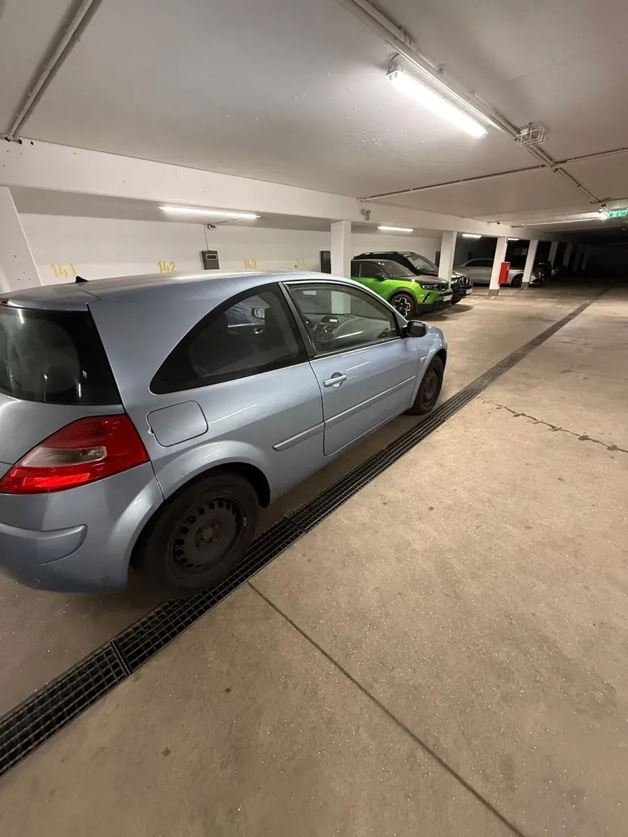 Renault Megane 2008 photo 2