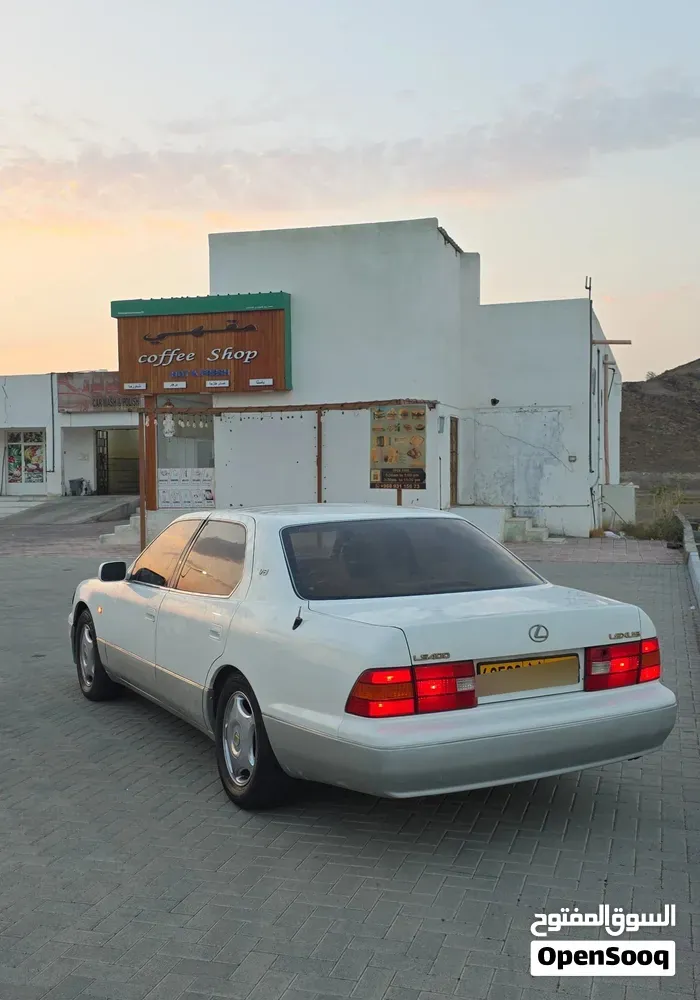Lexus Ls 400 1996 photo 3