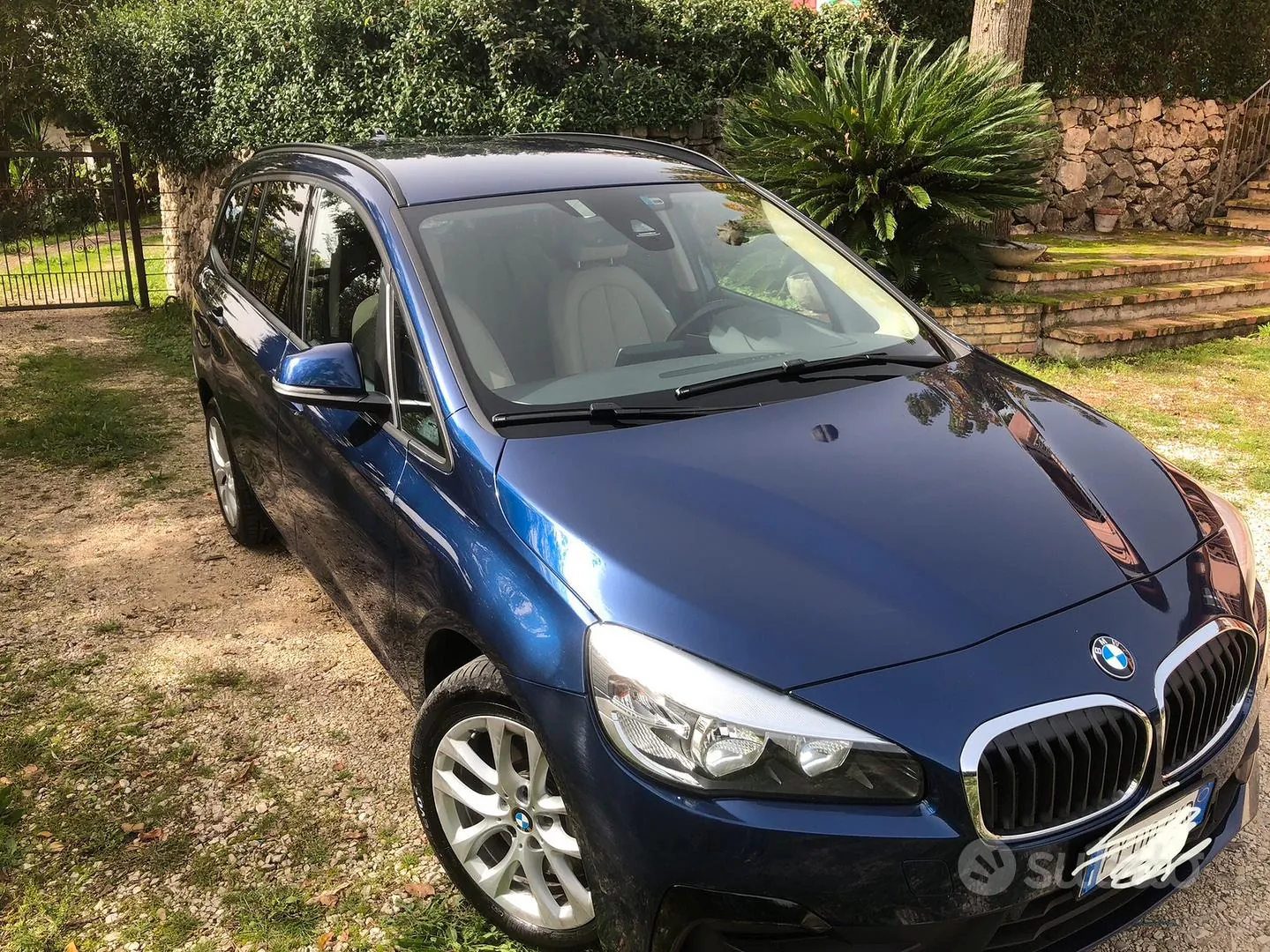 BMW 3 Series 2019 photo 2
