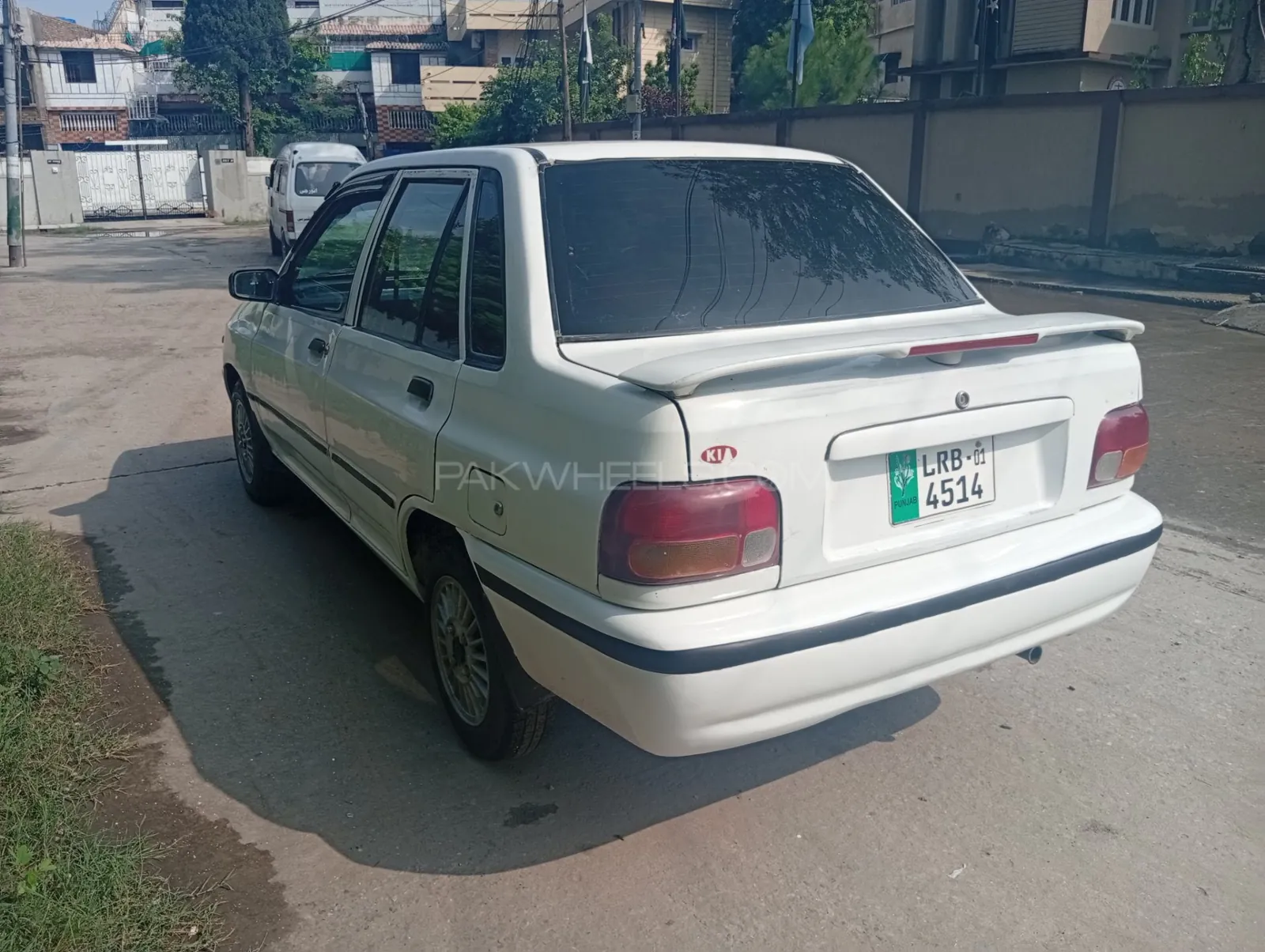 Kia Classic