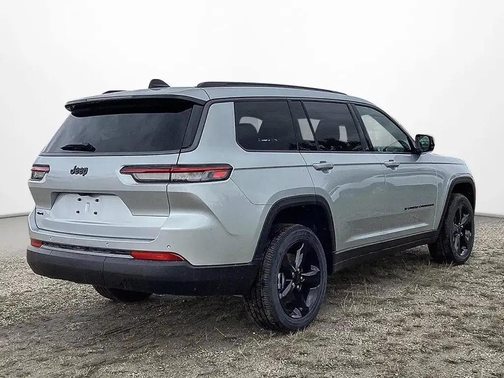 Jeep Grand Cherokee L 2026 photo 5