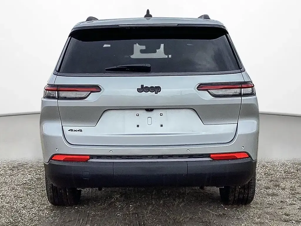 Jeep Grand Cherokee L 2026 photo 4