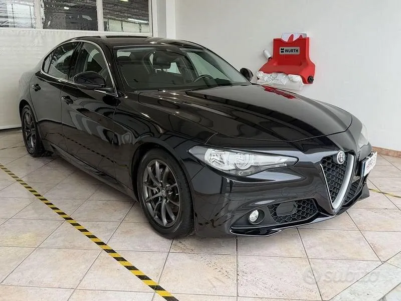Alfa Romeo Giulia 2016 photo 2