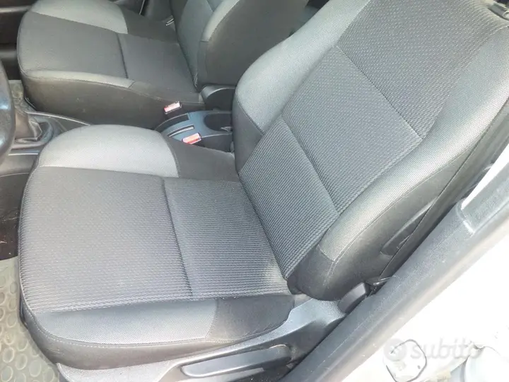 Peugeot 207 2014 photo 5
