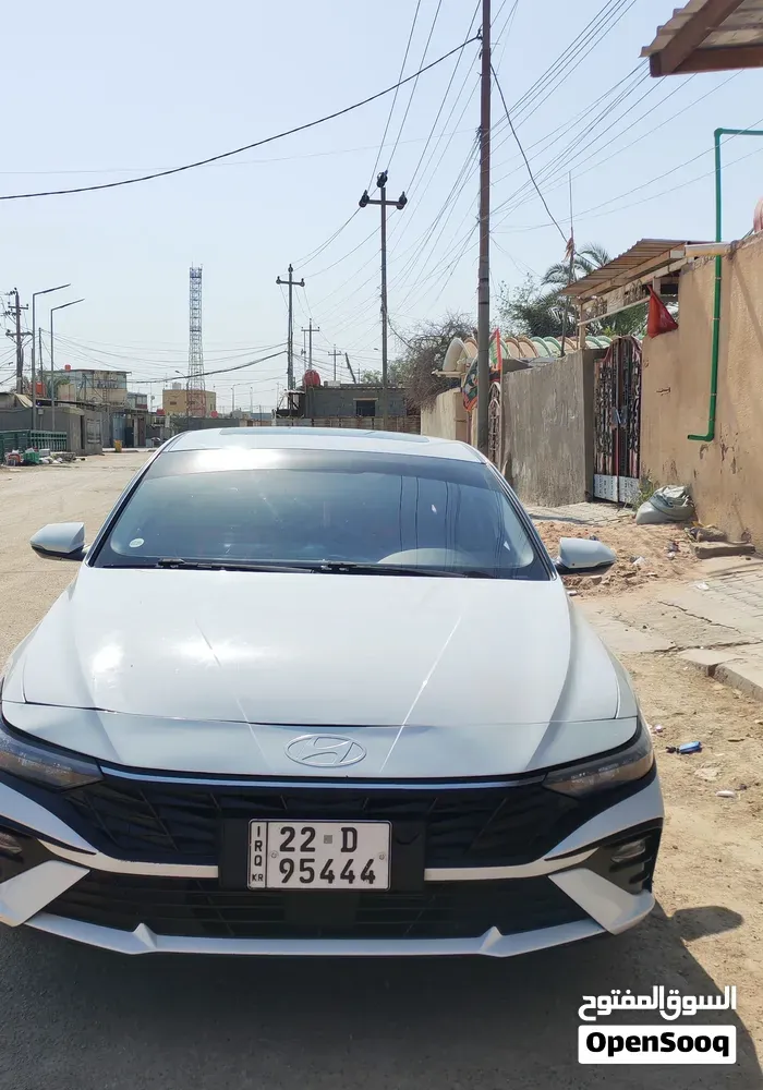 Hyundai Elantra 2024 photo 3