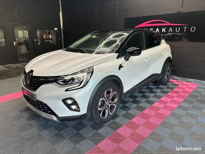 Renault Captur 2023 photo 3