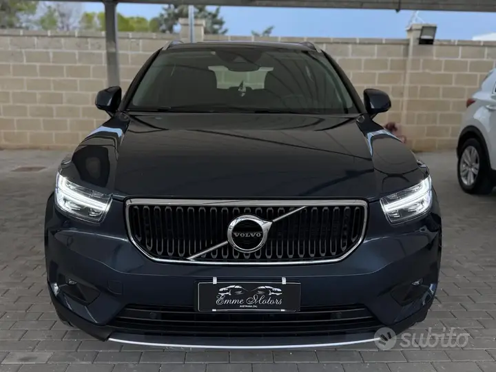 Volvo Xc40 2020 photo 2