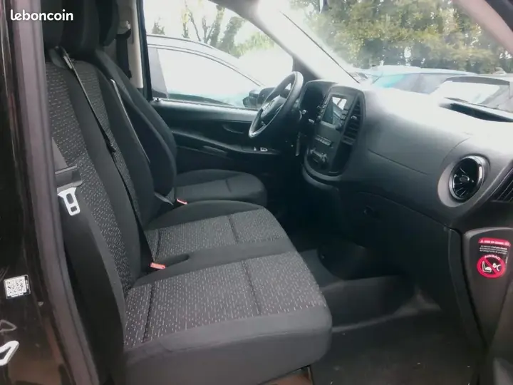 Mercedes-Benz Vito 2024 photo 5