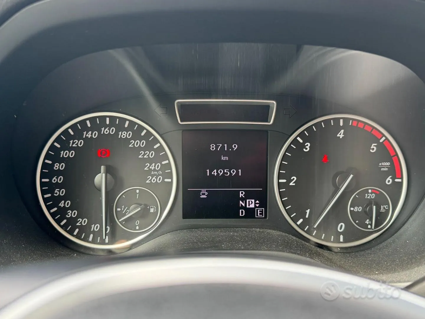 Mercedes-Benz B-Class 2012 photo 5