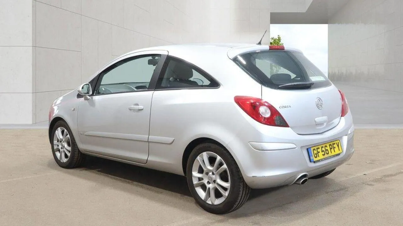 Vauxhall Corsa 2006 photo 5