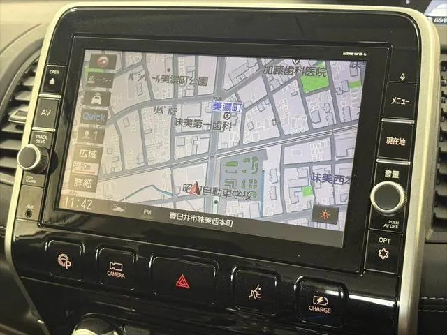 Nissan Serena 2018 photo 5