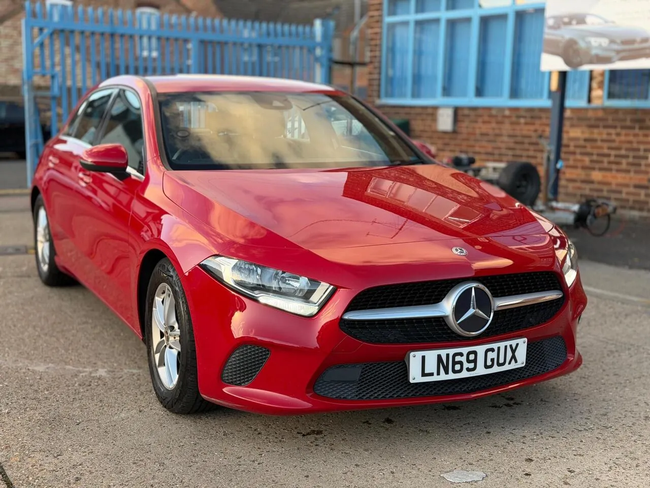 Mercedes-Benz A-Class 2019 photo 2