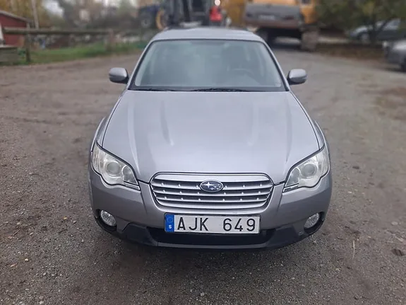 Subaru Outback 2008 photo 2