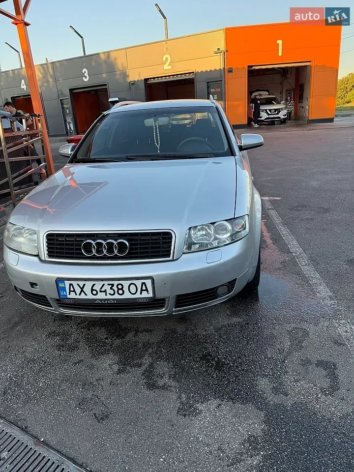 Audi A4 2003 photo 3