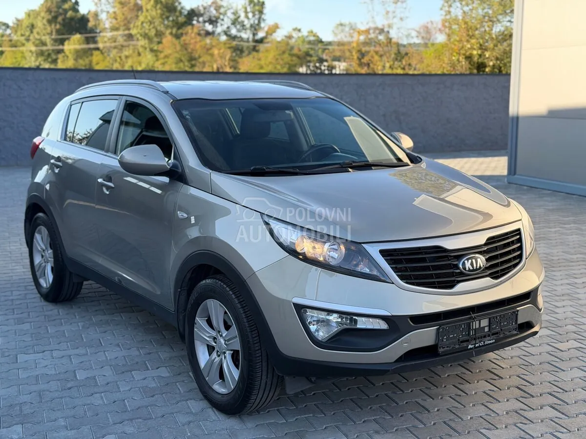 Kia Sportage 2013 photo 2