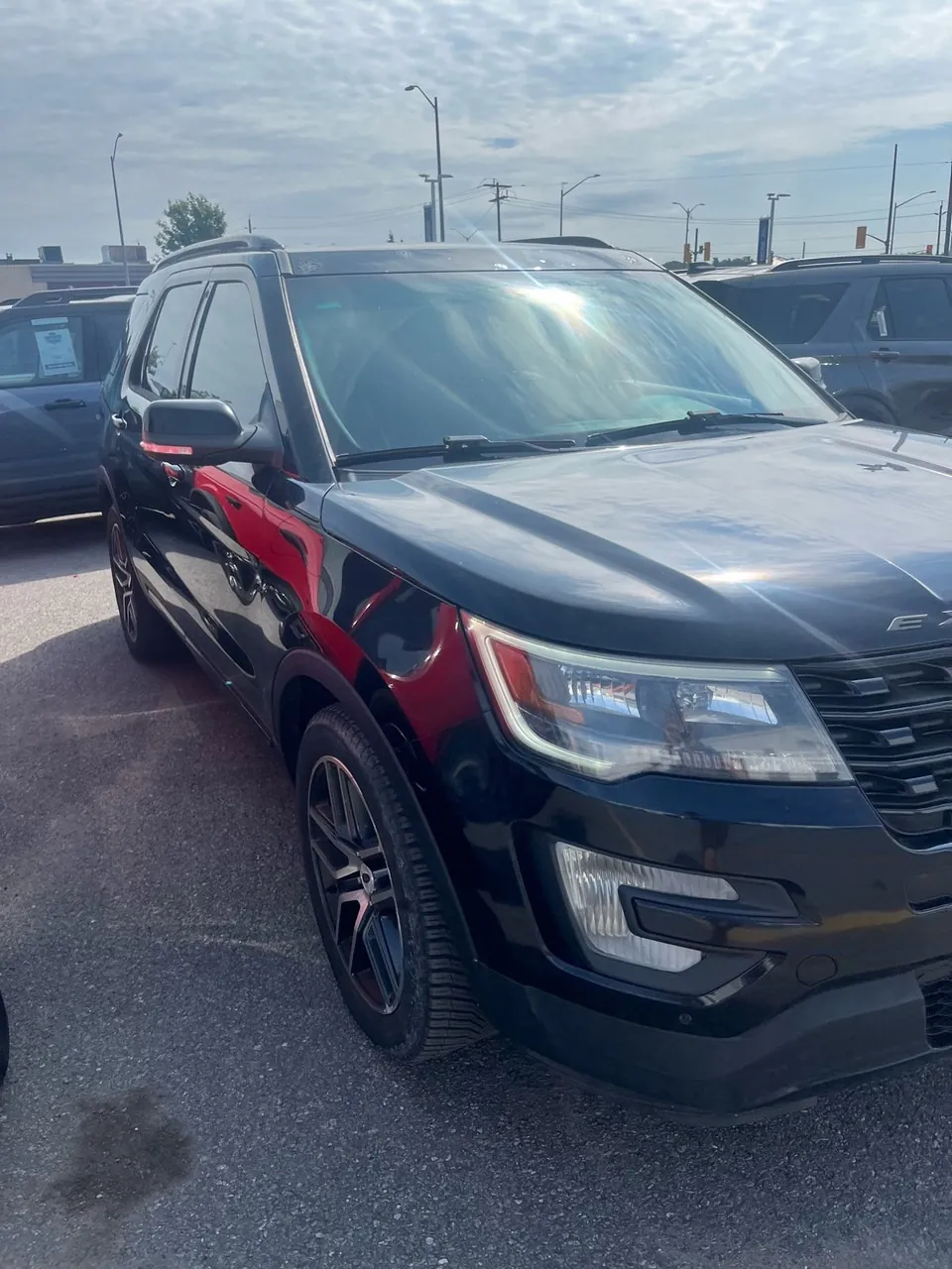 Ford Explorer Sport 2016 photo 2