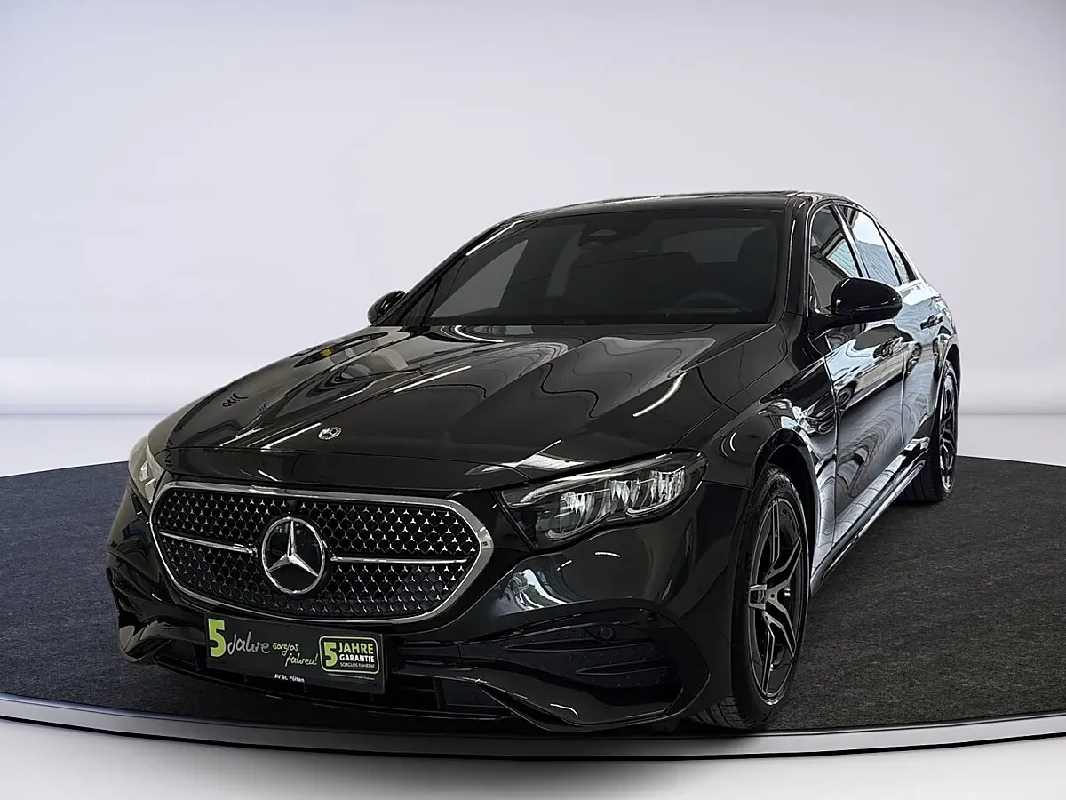 Mercedes-Benz E-Class 2025 photo 3