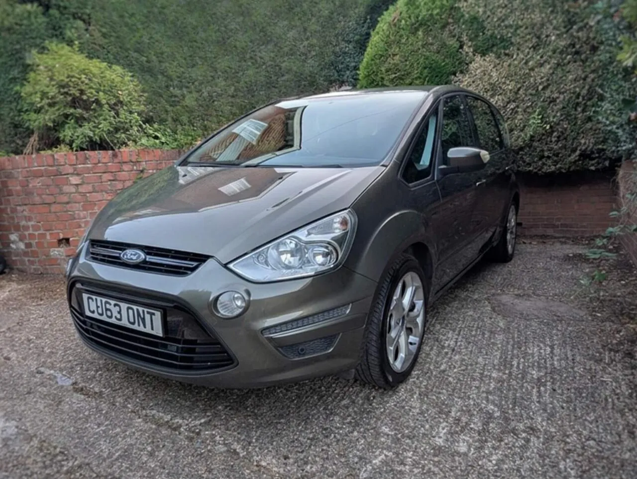 Ford S-Max 2013 photo 3