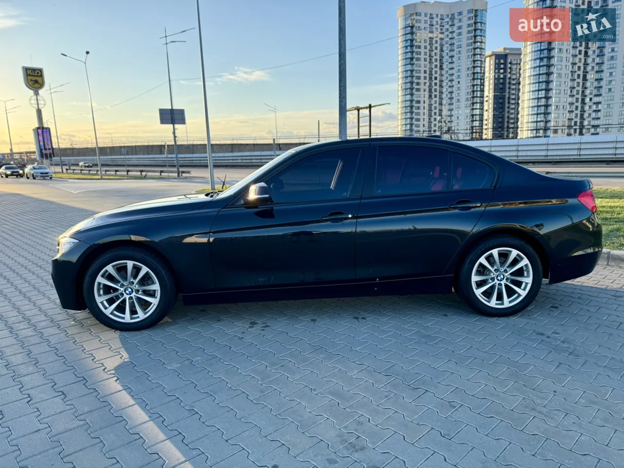 BMW 3 Series 2013 photo 4