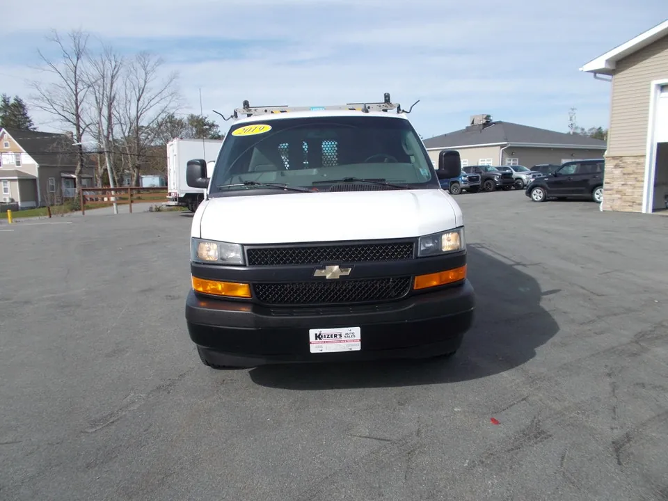 Chevrolet Express 2019 photo 3