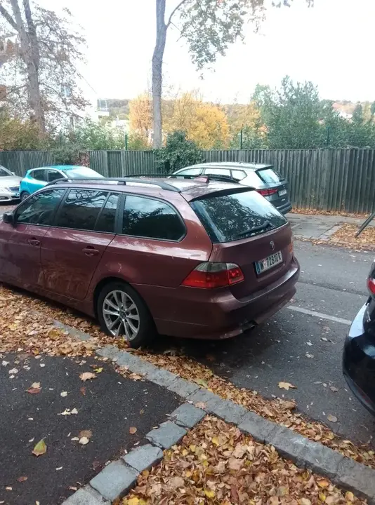 BMW 5 Series 2004 photo 2