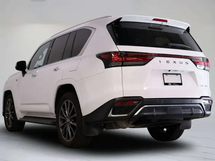 Lexus Lx 2022 photo 5