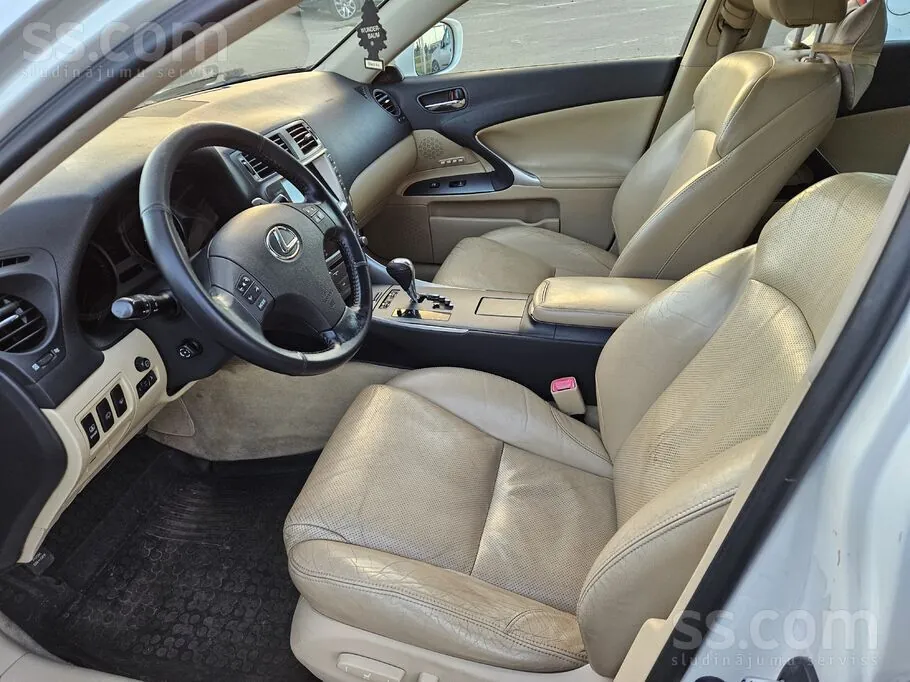Lexus Is250 2007 photo 4
