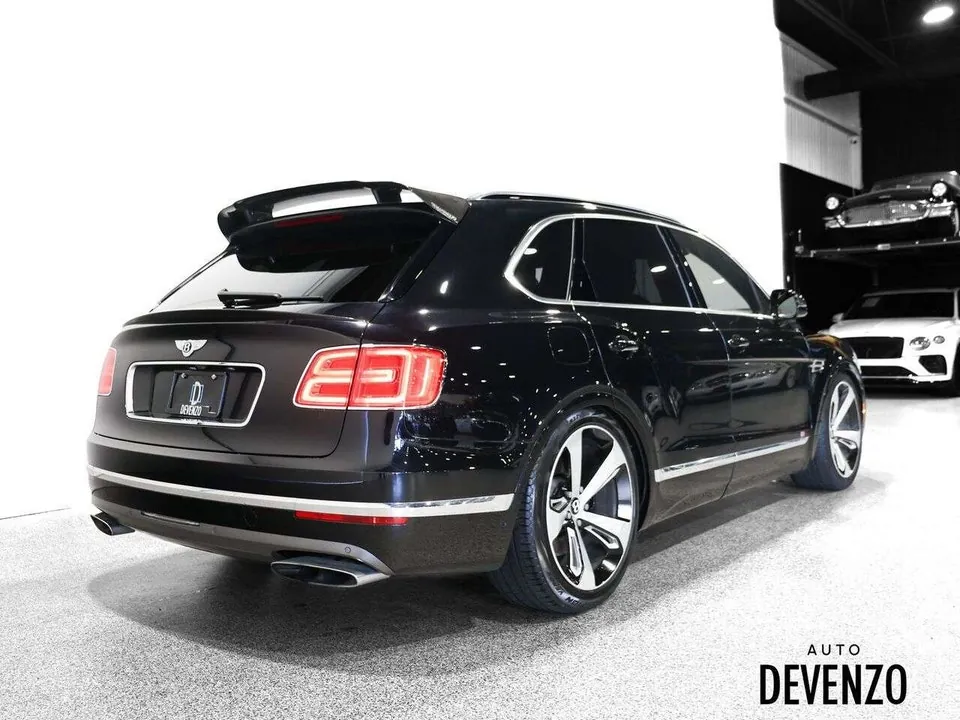 Bentley Bentayga 2017 photo 3