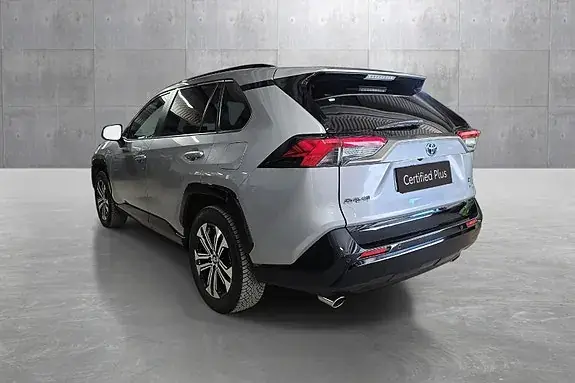 Toyota Rav4 2024 photo 3