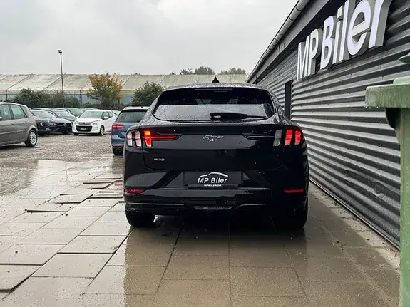 Ford Mustang Mach-E 2023 photo 4