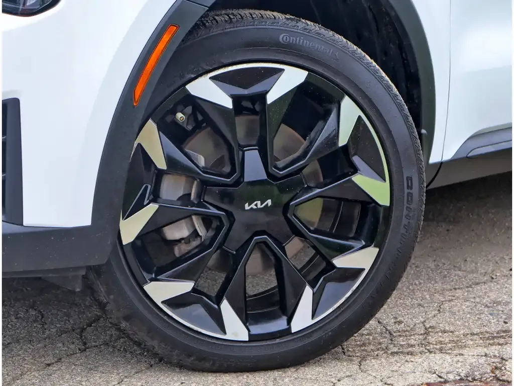 Kia Sorento 2024 photo 2