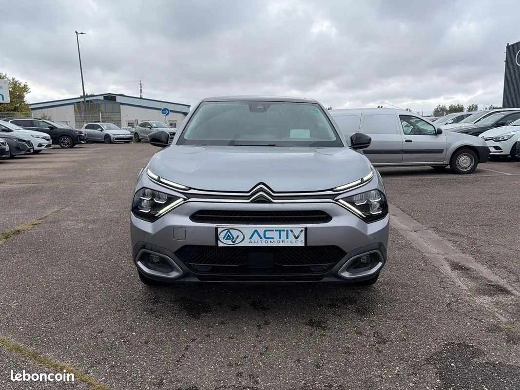 Citroen C4 2024 photo 2