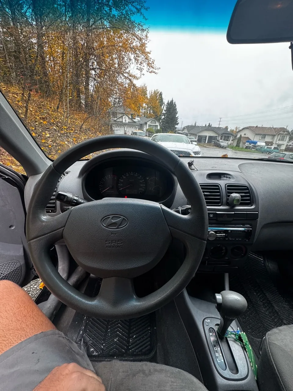 Hyundai Accent 2003 photo 2