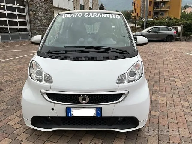 Smart Fortwo 2013 photo 2