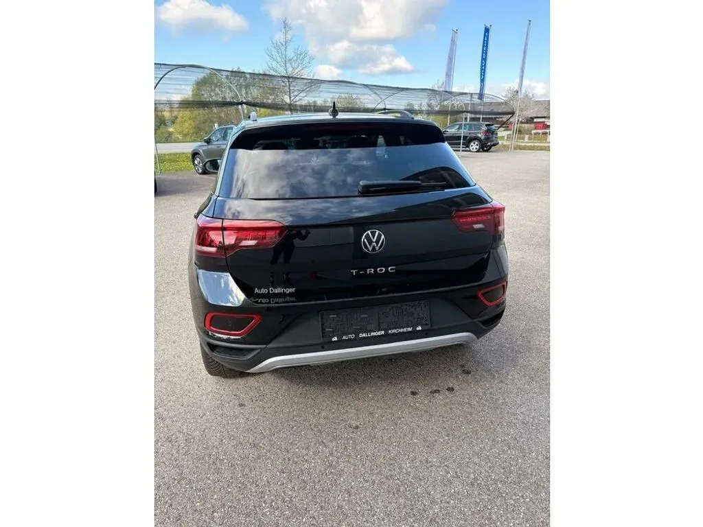 Volkswagen T-Roc 2024 photo 3
