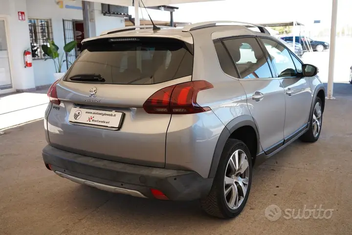 Peugeot 2008 2017 photo 5