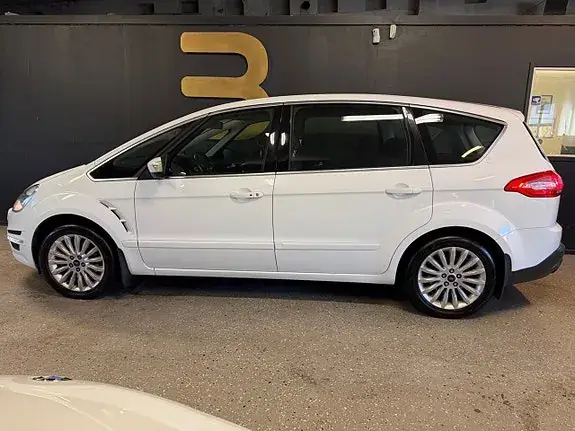 Ford S-Max 2011 photo 2