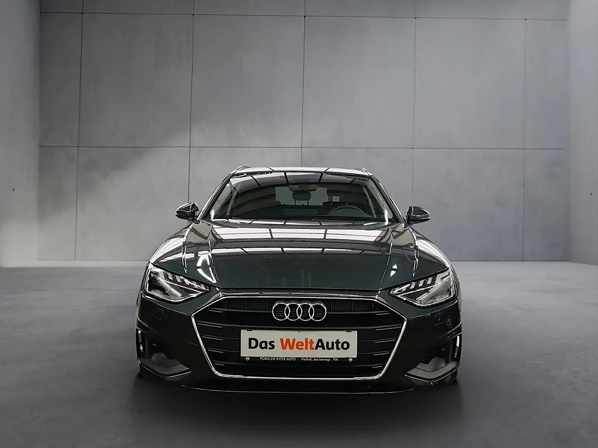 Audi A4 2024 photo 2