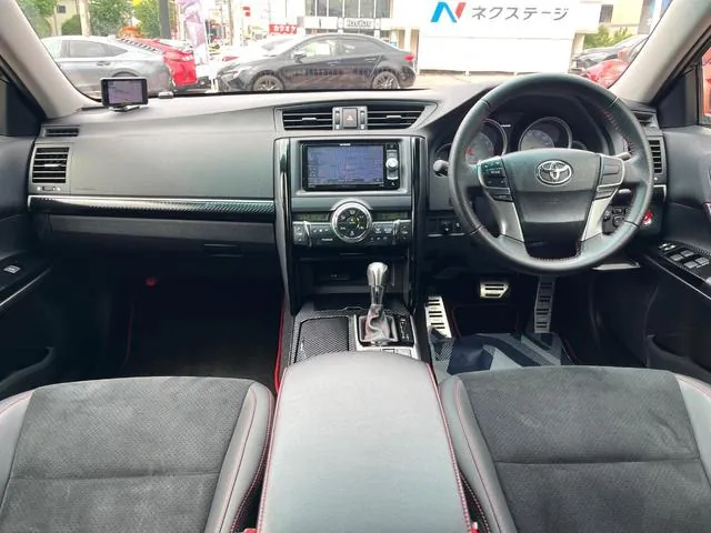Toyota Mark X 2015 photo 2