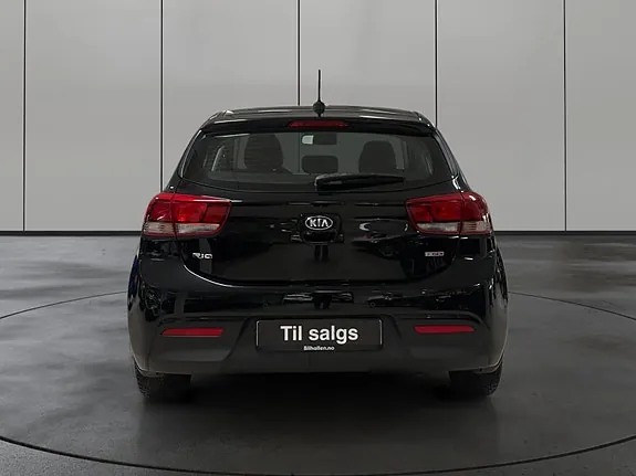 Kia Rio 2017 photo 4