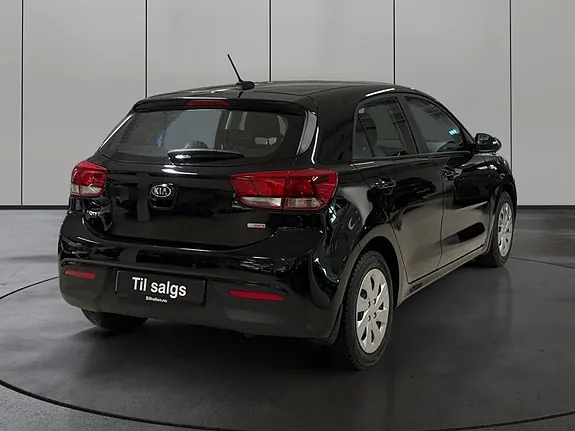 Kia Rio 2017 photo 5