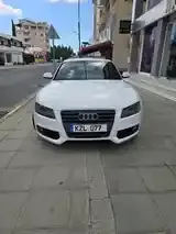 Audi A5 2010 photo 2